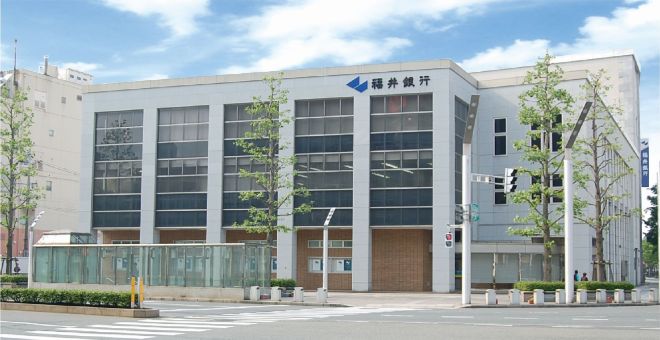 株式会社 福井銀行　本社　外観